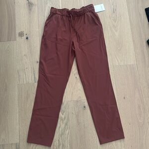 NWT Lululemon stretch high rise pant, size 10